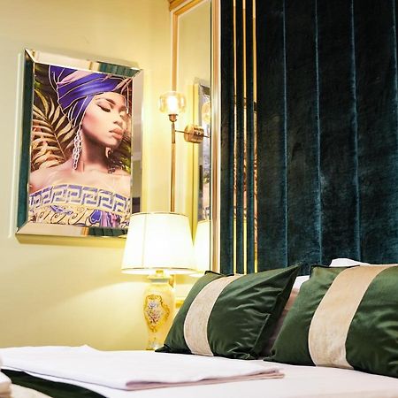 Whitemoon Hotel Suites Taksim Истанбул Екстериор снимка