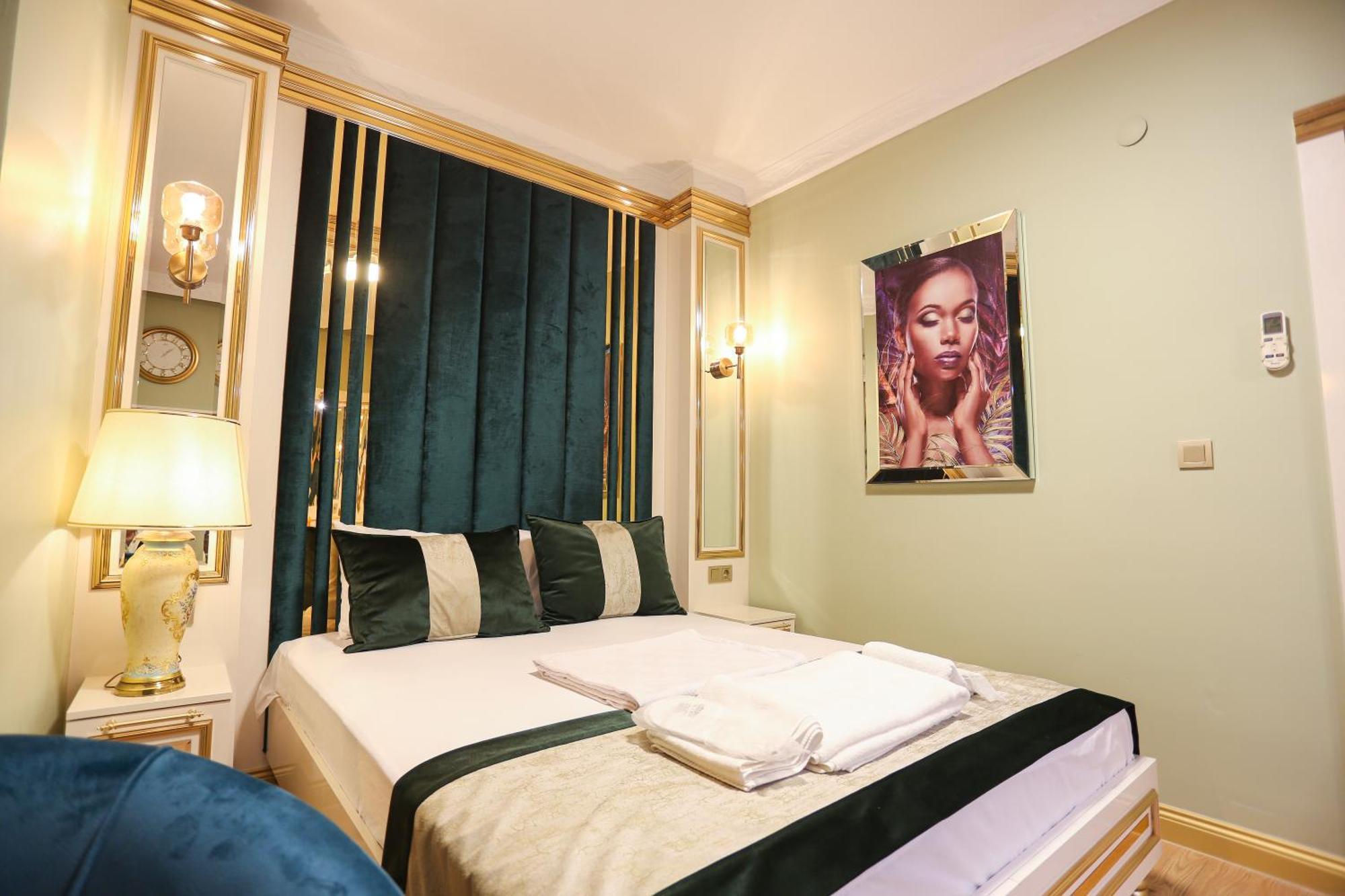Whitemoon Hotel Suites Taksim Истанбул Екстериор снимка