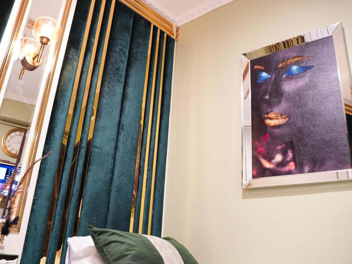 Whitemoon Hotel Suites Taksim Истанбул Екстериор снимка