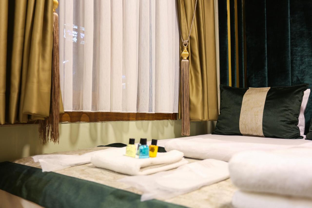 Whitemoon Hotel Suites Taksim Истанбул Екстериор снимка