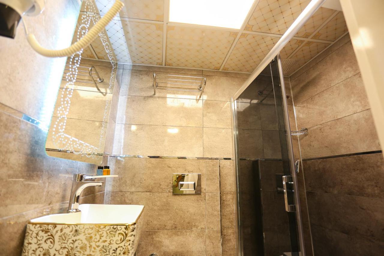 Whitemoon Hotel Suites Taksim Истанбул Екстериор снимка