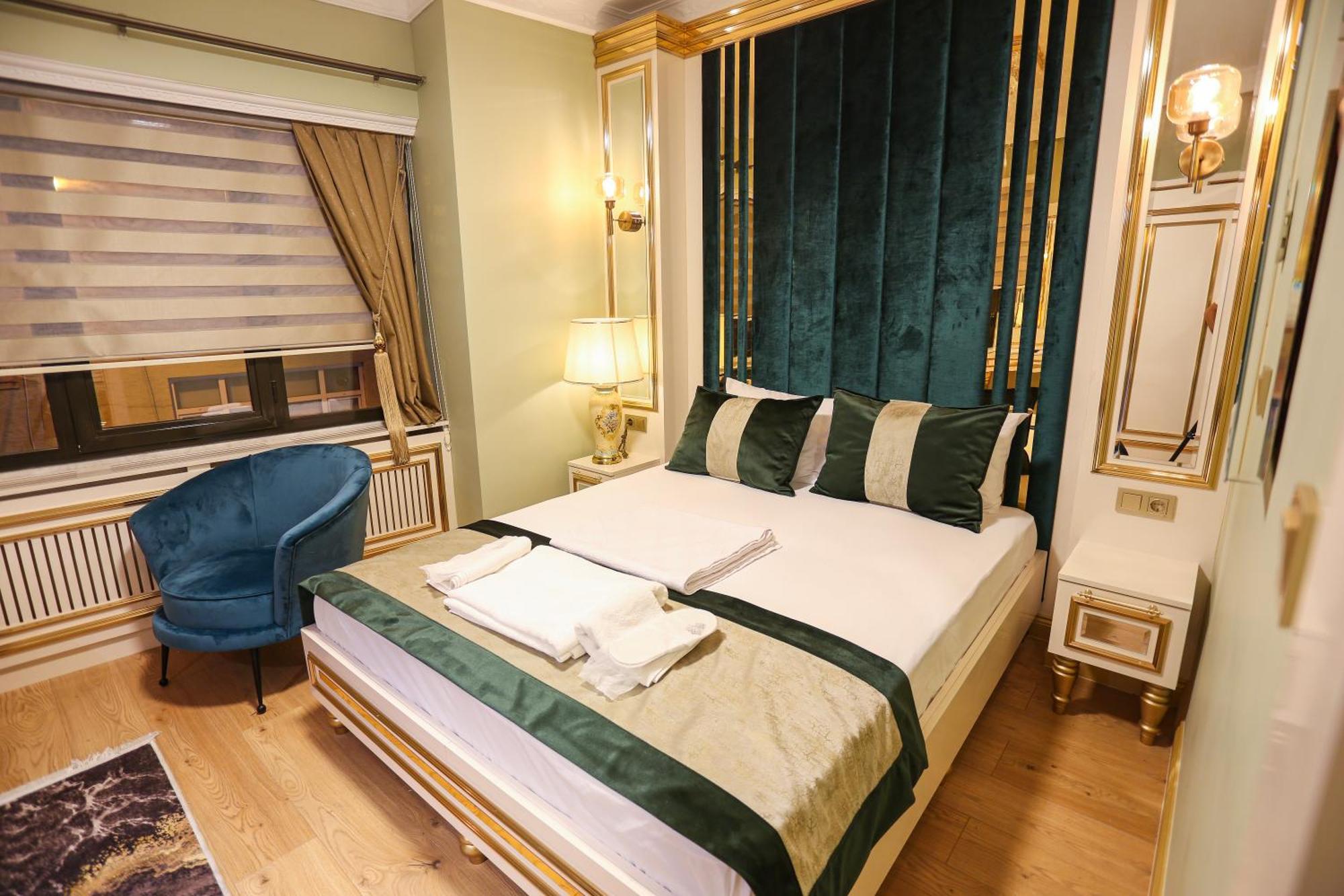 Whitemoon Hotel Suites Taksim Истанбул Екстериор снимка